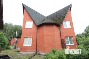 Дом 230м², 2-этажный, участок 11 сот.