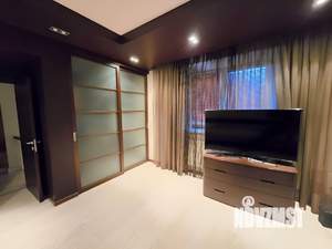 Дом 220м², 4-этажный, участок 2 сот.