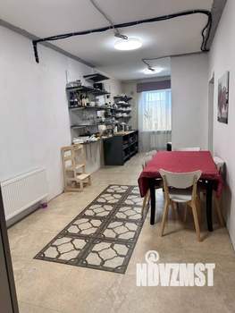 Дом 397м², 3-этажный, участок 12 сот.