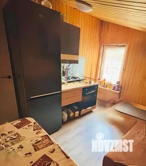 Дом 93м², 2-этажный, участок 6 сот.