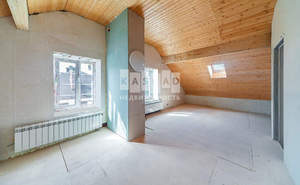 Дом 130м², 3-этажный, участок 4 сот.