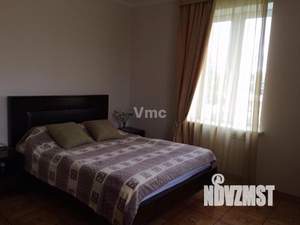 Дом 650м², 3-этажный, на длительный срок, 