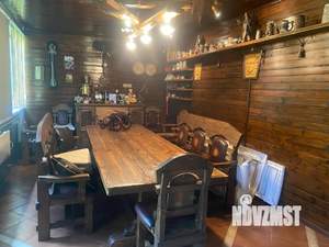 Дом 298м&sup2;, 3-этажный, на длительный срок, 