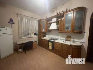 Дом 450м², 3-этажный, посуточно, 