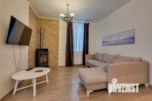 Коттедж 300м², 3-этажный, на длительный срок, 