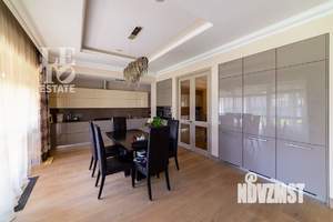 Дом 300м², 2-этажный, на длительный срок, 