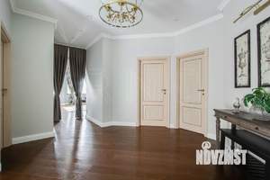 Дом 350м², 2-этажный, на длительный срок, 