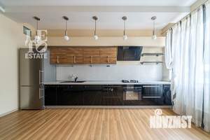 Таунхаус 187м², 3-этажный, на длительный срок, 