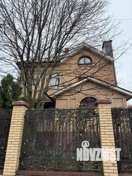 Дом 375м², 3-этажный, на длительный срок, 