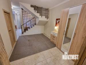 Таунхаус 120м², 2-этажный, на длительный срок, 