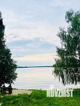 Коттедж 500м&sup2;, 3-этажный, на длительный срок, 