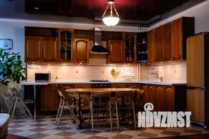 Дом 400м², 2-этажный, посуточно, 