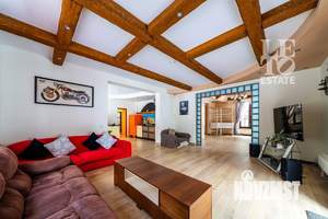 Дом 550м², 3-этажный, на длительный срок, 