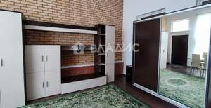 Дом 250м², 2-этажный, на длительный срок, 