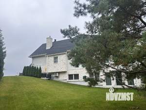 Коттедж 750м&sup2;, 2-этажный, на длительный срок, 