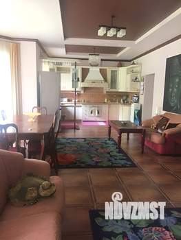 Дом 425м², 3-этажный, на длительный срок, 