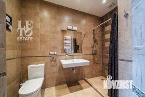 Таунхаус 187м², 3-этажный, на длительный срок, 