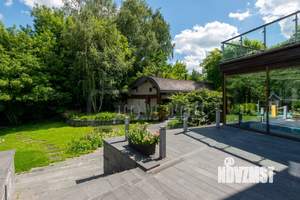 Дом 1250м², 3-этажный, посуточно, 
