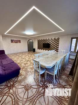 Дом 250м², 2-этажный, на длительный срок, 