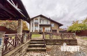 Коттедж 320м&sup2;, 2-этажный, на длительный срок, 