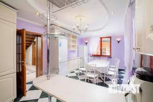 Дом 960м², 3-этажный, посуточно, 