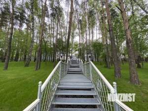 Коттедж 260м², 2-этажный, на длительный срок, 