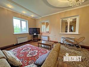 Дом 270м², 2-этажный, на длительный срок, 