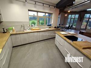 Дом 550м², 3-этажный, посуточно, 