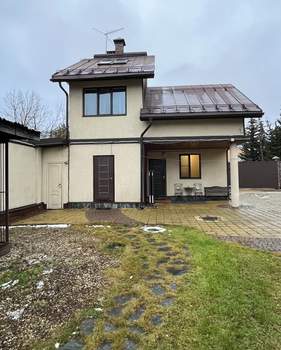 Дом 158м&sup2;, 2-этажный, на длительный срок, 