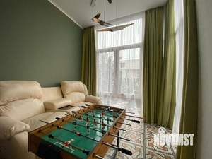 Дом 400м&sup2;, 4-этажный, на длительный срок, 