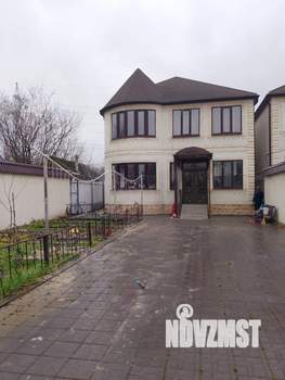 Дом 250м², 2-этажный, на длительный срок, 