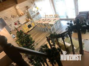 Дом 130м&sup2;, 2-этажный, посуточно, 