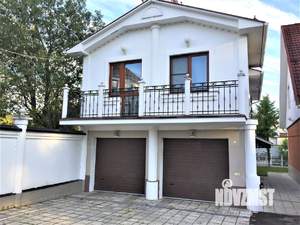 Дом 270м², 3-этажный, на длительный срок, 
