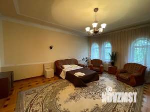 Дом 400м², 2-этажный, посуточно, 