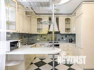 Дом 960м², 3-этажный, посуточно, 