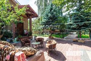 Дом 140м², 2-этажный, на длительный срок, 