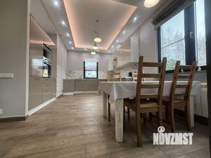 Коттедж 220м², 2-этажный, на длительный срок, 