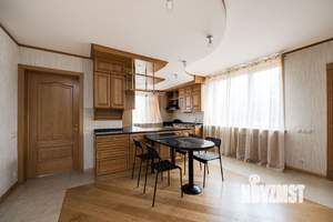 Дом 135м², 2-этажный, на длительный срок, 