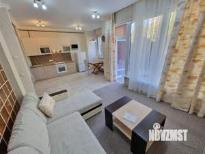 Таунхаус 120м², 2-этажный, на длительный срок, 
