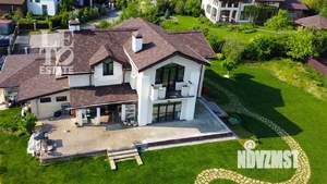 Дом 300м², 2-этажный, на длительный срок, 