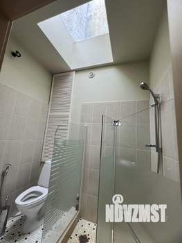 Коттедж 400м², 3-этажный, на длительный срок, 