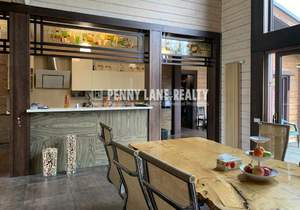 Дом 600м², 2-этажный, на длительный срок, 