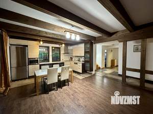 Коттедж 210м², 2-этажный, на длительный срок, 