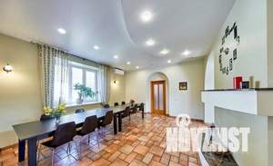 Дом 650м², 3-этажный, посуточно, 