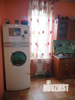 Дом 100м², 2-этажный, на длительный срок, 