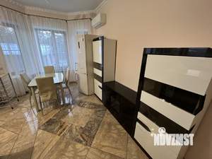 Дом 525м², 3-этажный, на длительный срок, 