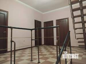 Таунхаус 300м², 2-этажный, на длительный срок, 