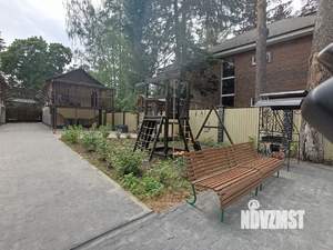 Коттедж 42м², 3-этажный, на длительный срок, 