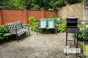 Дом 430м&sup2;, 3-этажный, на длительный срок, 