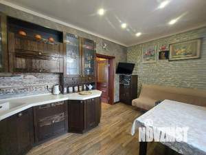 Дом 300м&sup2;, 4-этажный, на длительный срок, 